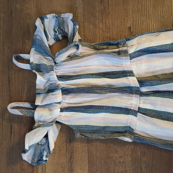 4 for $20 Girls Striped jumper romper size 8 - Picture 2 of 3